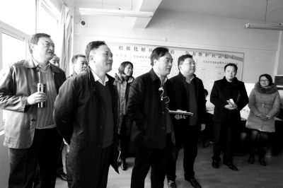 淅川县委书记卢捍卫,县委政法委书记顾理一行视察淅川县矛盾调处