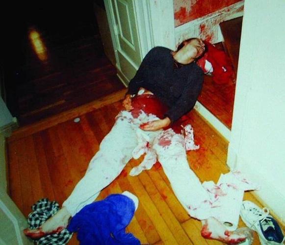 以下现场照片可能会引起不适,受不了血腥场面者请跳过!