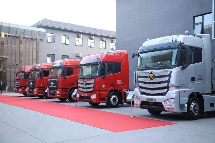 在运煤沿线的160多家欧曼服务站组建运煤服务联盟,沿途配件储备200家