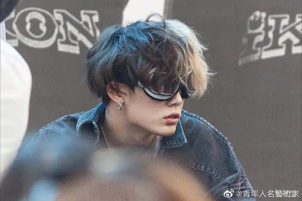 有人染过阴阳头吗可以劝退一下我吗