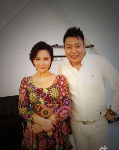 儿子丁丁是《泰囧》编剧, 56岁蔡明, 老公曾吃她和郭达的醋