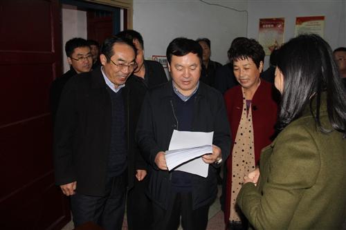 李宝清:补齐短板 确保创文工作扎实推进