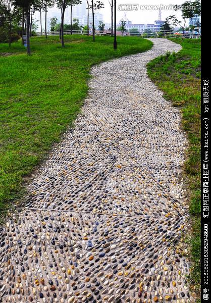 乡村道路简笔画石子路