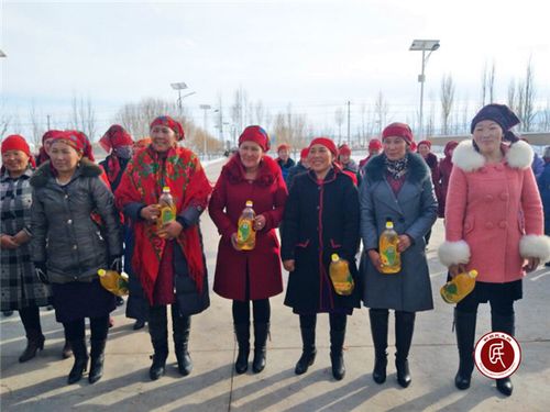 乌恰县膘尔托阔依乡开展"最美家庭""最美母亲"评选活动暨迎新春文艺