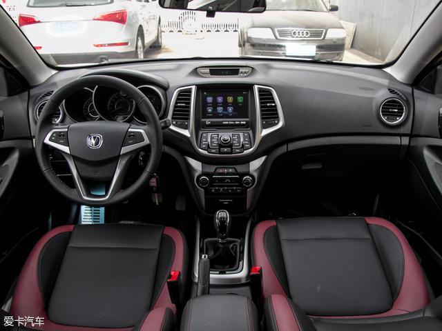 长安现款逸动xt内饰