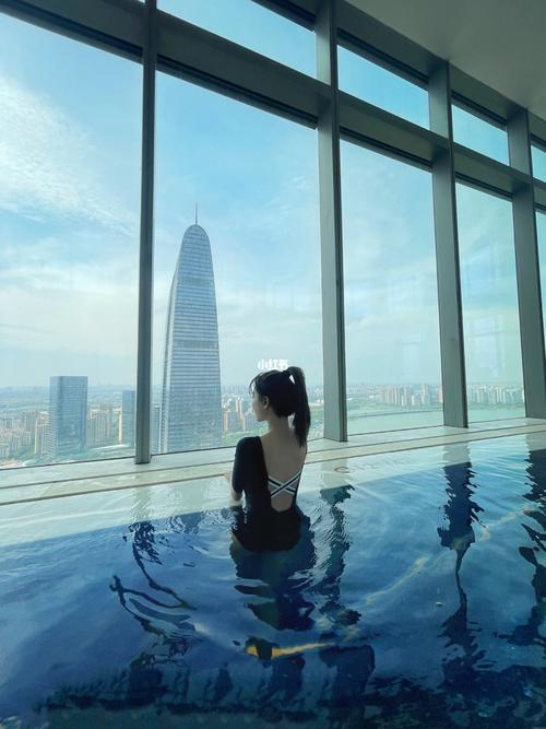 苏州w酒店_酒店_w酒店怎么样_风景_游泳池_游泳_苏州酒店_出行_出行