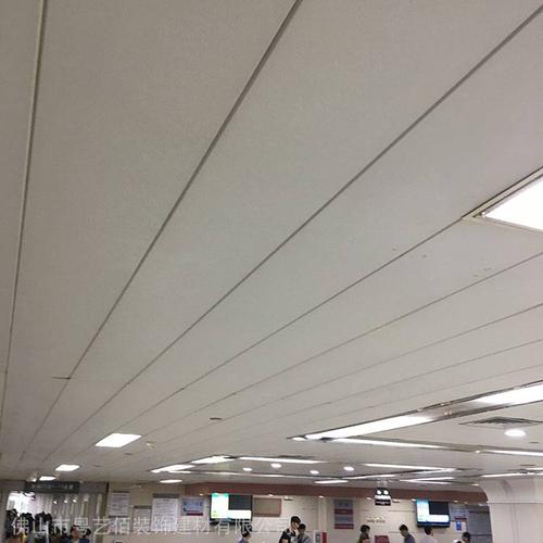 丹东游泳馆c型铝扣板吊顶150面宽铝合金条板吊顶