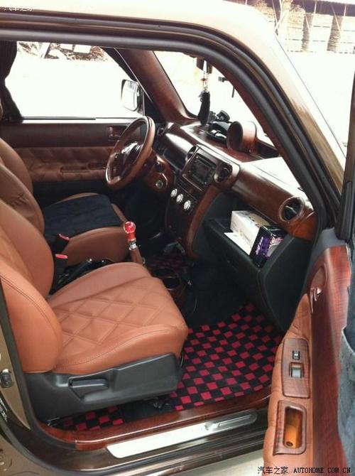 酷熊改装外观内饰灯光车生活