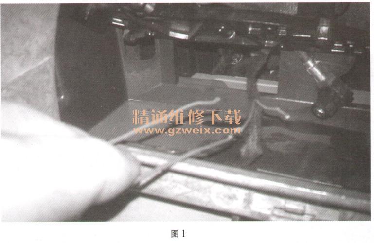 奥迪a8l轿车mmi不显示故障检修