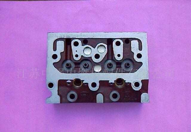 柴油机缸盖产品会因为批次的不同可能与本图片不一致,请以收到的实物