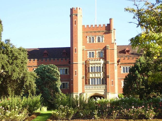 澳大利亚西澳大学