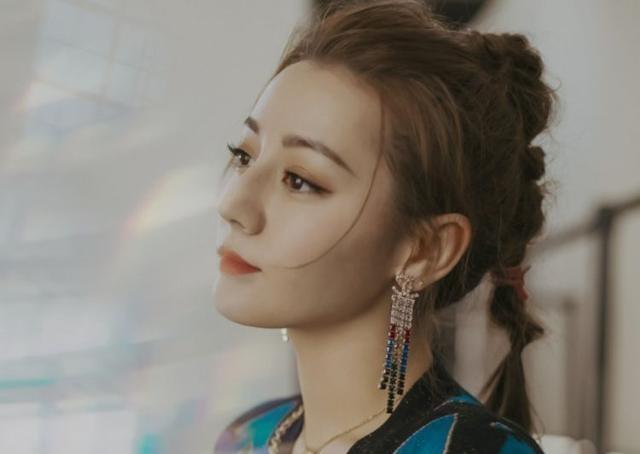 原创《你是我的荣耀》即将上线,迪丽热巴被传女主,我却关注男主是谁