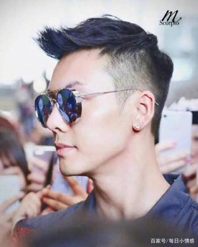 给你们看看我老公陈伟霆帅照,做好舔屏准备哦,哈哈