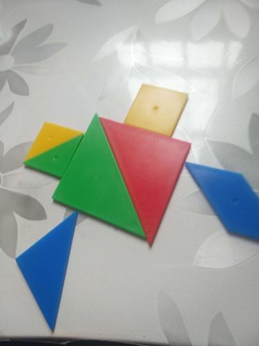 其它 苗博雯假期七巧板拼摆图形 写美篇 第十六个图形:青蛙