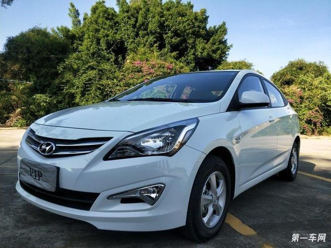 现代瑞纳2017款14l自动4门5座三厢车跃劲版国Ⅴ