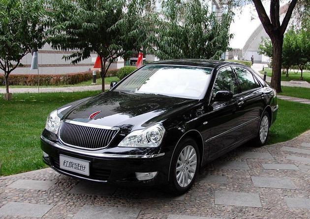 政府版实拍,雷克萨斯技术,红旗盛世hq300,网友:套娃皇冠!