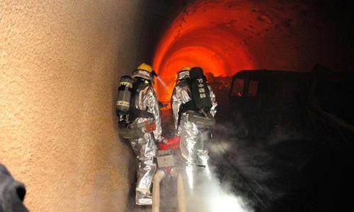 最惨烈的死亡:800米隧道,2辆甲醛车加42辆煤炭车,3天烧化一切