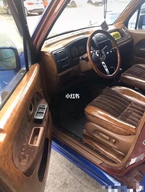 铃木北斗星 奥拓 快乐王子都市贝贝内饰改装_汽车内饰