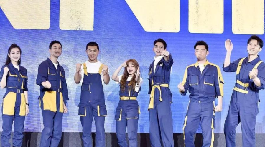 《跑男2021》首张全家福出炉,c位无悬念,郭麒麟退出是