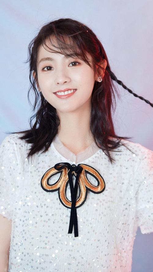 邢菲美图,她的笑容还是很有感染力的!