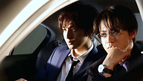 小栗旬《无间双龙》海报剧照图片