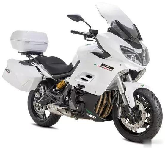 最新2018贝纳利全系在售车型一览,含售价及色款,拿走不谢