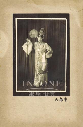 《太真外传》戏装照梅兰芳饰杨玉环 银盐纸基