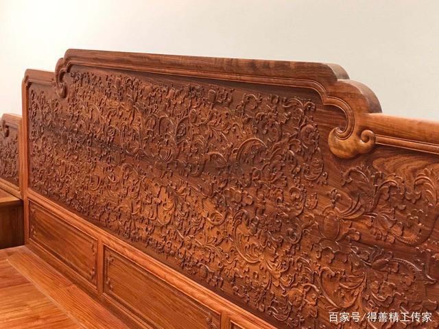 为何古代家具上喜欢雕刻西番莲图文?