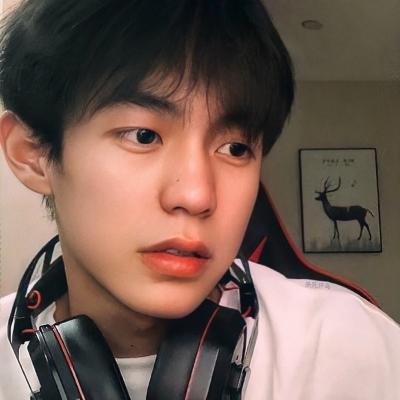 余庆伟_男生头像_我腋个性网