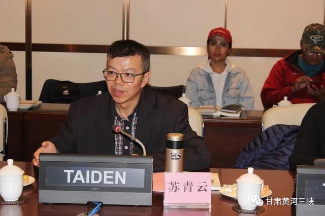 会议由厦门市翔安区副区长苏青云主持,永靖县副县长陈晶莹致欢迎辞.