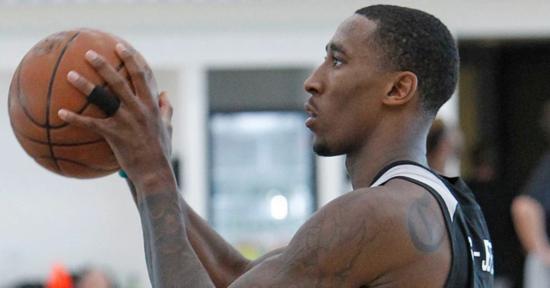 霍利斯-杰弗森:需要相信自己能投进球