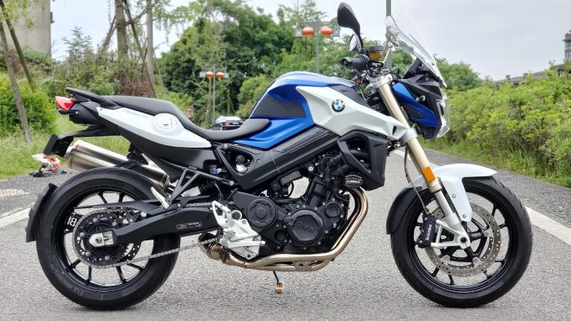 供应大贸宝马f800r行驶里程9000公里随时提档过户