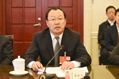霍照良:凝心聚力 真抓实干把报告确定的目标任务不折不扣落到实处