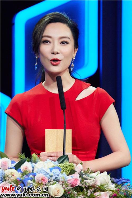 陈数出席《中国好书》颁奖礼 意外收获"嫦娥之父"告白