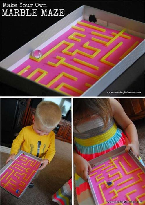 孩子们的弹珠迷宫,用鞋盒和吸管就能创造出独一无二的弹珠迷宫玩具.