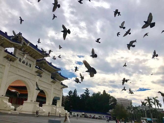 白鸽城