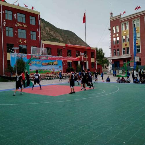 放飞梦想 快乐成长〕~记循化县尕楞学区师生欢度"六一"国际儿童节暨