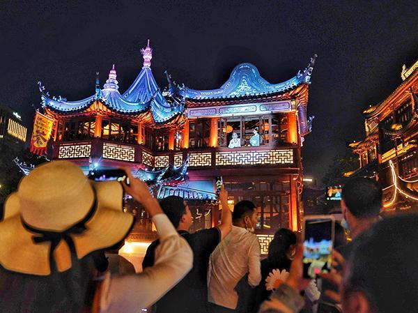 5月22日豫园夜景 豫园商城 供图