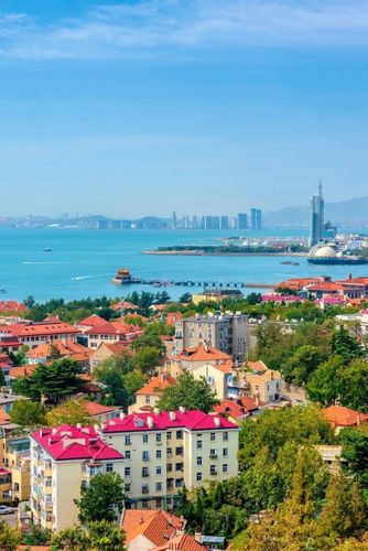 在青岛,有一种惊艳,叫"侧颜杀"