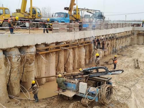 2#桥围护桩锚索施工