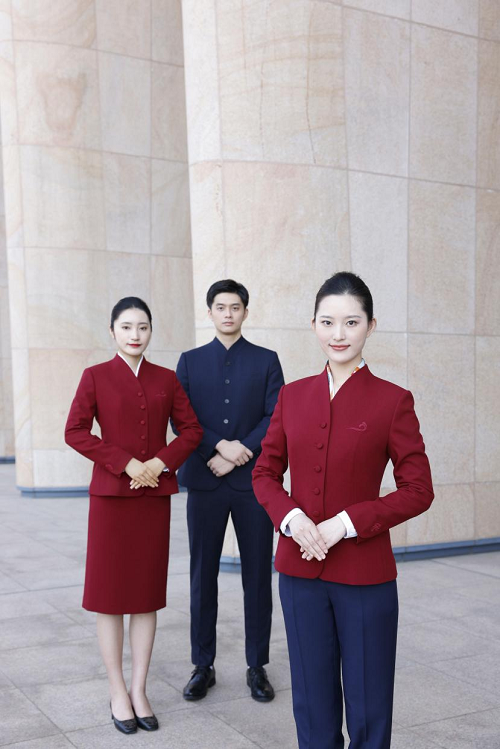 ep yaying雅莹礼献南湖革命纪念馆全新讲解员服装