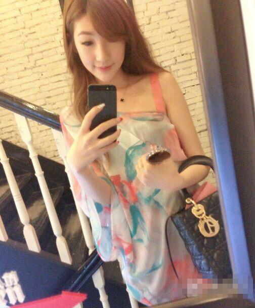 刘谦与内地富三代领证结婚 娇妻美照曝光