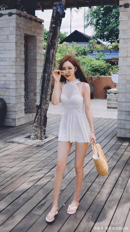 韩国模特孙允珠,白色迷人泳装秀,尽显曼妙身姿,让人怦然心动!