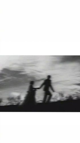 超好看的黑白背景图:可是你要我怎样忘记你留给我的