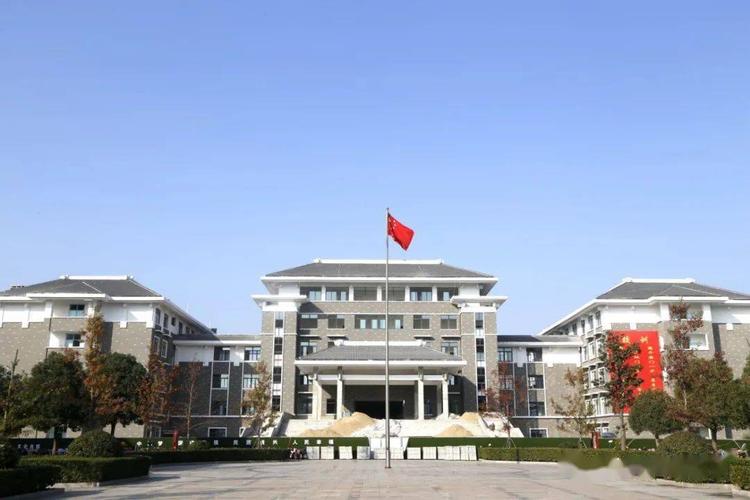 作为邳州"2030"城建重点工程 官湖高级中学二期建设项目 全面进入收尾