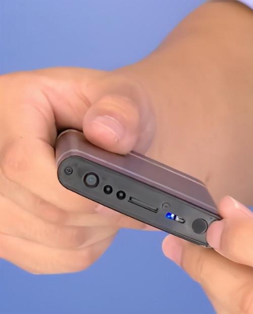 充电宝内也有针孔摄像头!