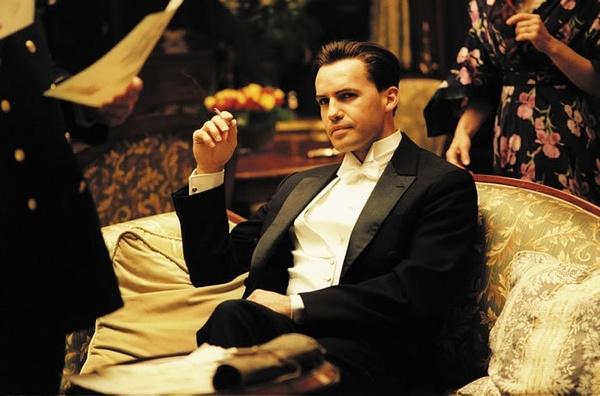 泰坦尼克号卡尔·霍克利剧照(1/20)