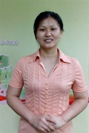 何丽44 岁  全职保姆 , 钟点工 , 早出晚归