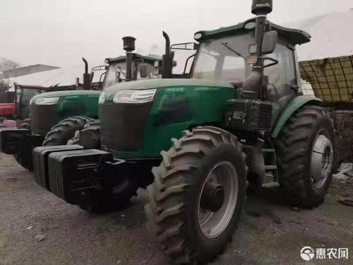 轮式拖拉机 常发2204拖拉机32 32档位,配置220升大容量油箱