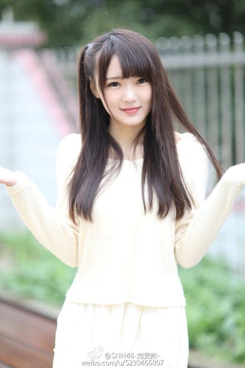 snh48-刘炅然- 的 微博配图
